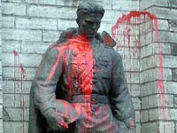 Estonia commits legal sacrilege dismantling monuments to Soviet warriors
