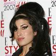Amy Winehouse Denies Punching Female Fan