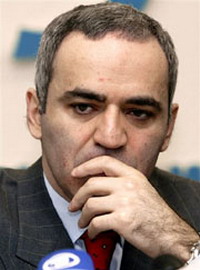 FSB questions Garry Kasparov following protests