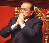 Silvio Berlusconi visits U.S.: he seeks support in elections?