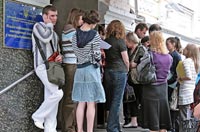 Russia Has Longest and Slowest Queues, Study Says