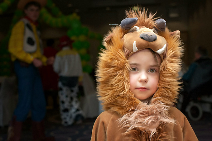 British couple wed as Shrek and Fiona