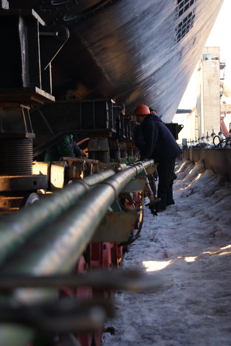 Nuclear-powered sub given new life