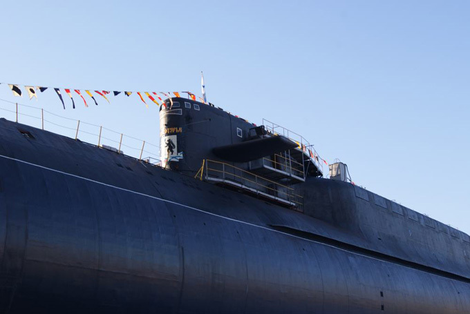 Nuclear-powered sub given new life