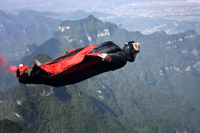 Contest of flying people held in China