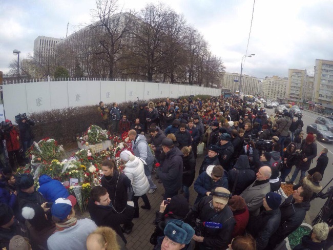 Russians crying for France