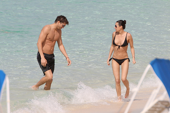 Moore and Kutcher married no more