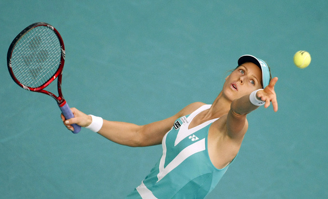 Elena Dementieva Wins in Paris