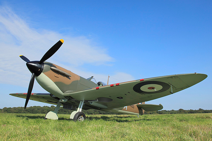 Legends of aviation: Supermarine Spitfire
