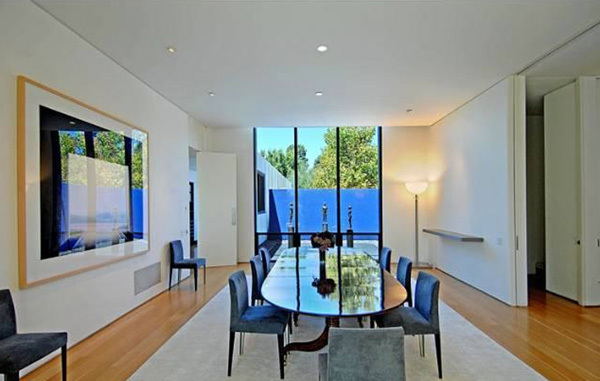 Another modest home for Jennifer Aniston