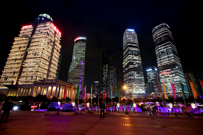 Shanghai at night: Simply beautiful
