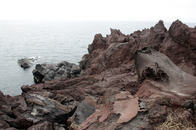 Iturup: Island of solidified lava