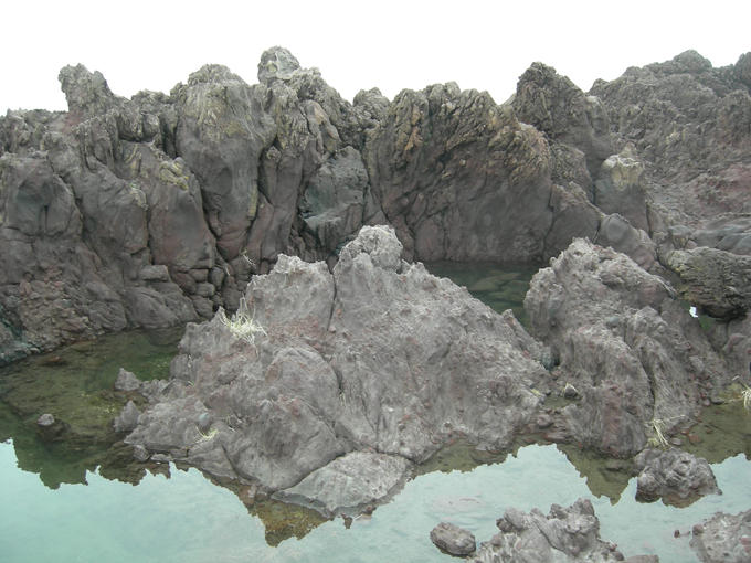 Iturup: Island of solidified lava