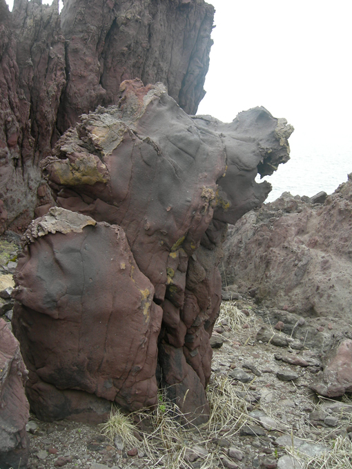 Iturup: Island of solidified lava