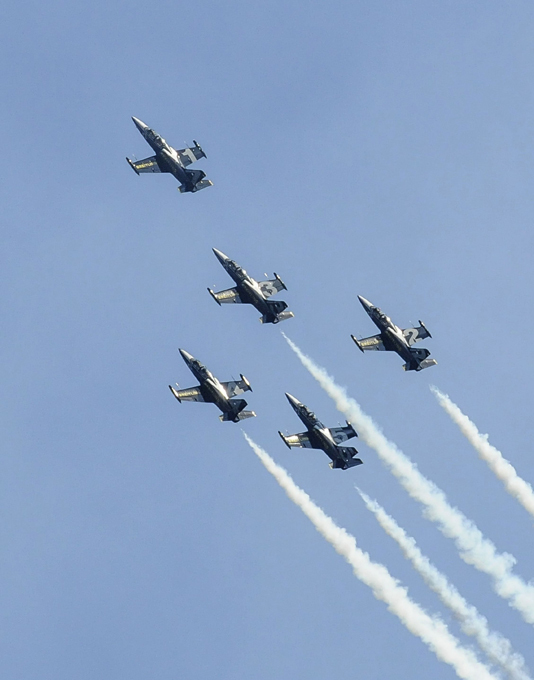 Breitling Jet Team: Art of aerobatics