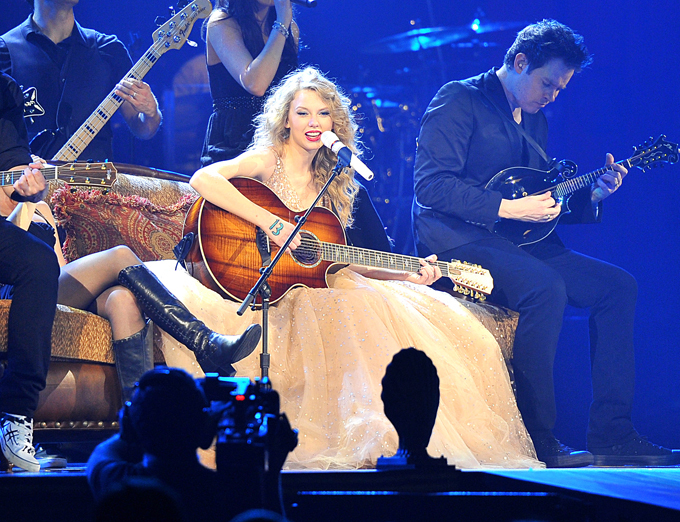 Oprah still the richest woman