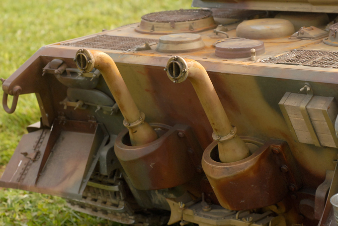 Remote-controlled King Tiger