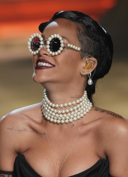 Rihanna joins Victoria's Secret Angels