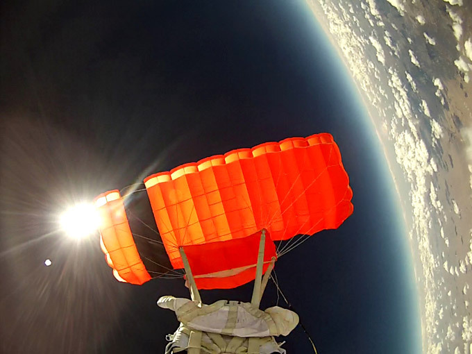 In 2016, tourists will fly to space on balloons