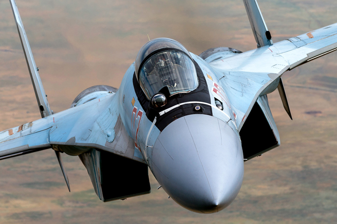Su-35: Beauty in the sky