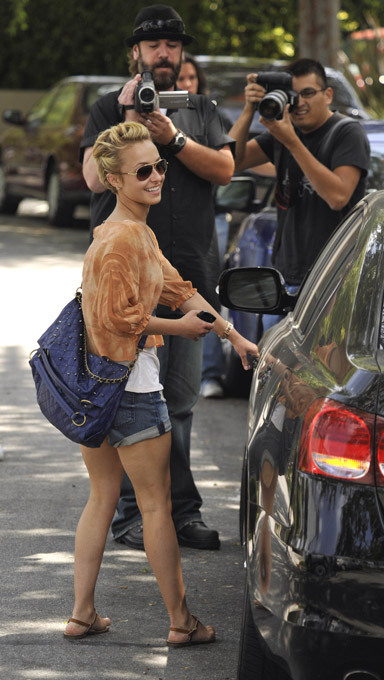 Wladimir Klitschko proposes to Hayden Panettiere