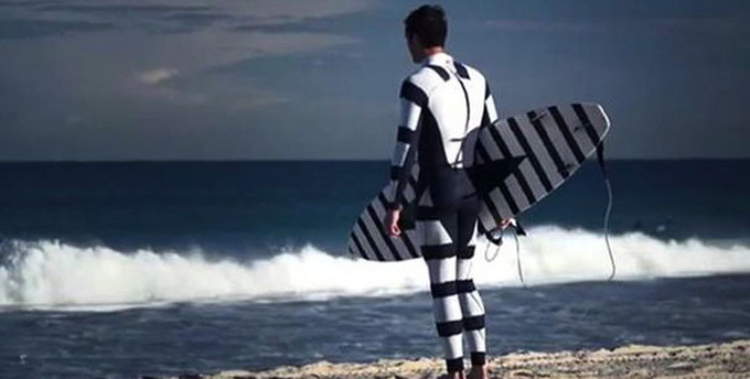 Australians design anti-shark wetsuit