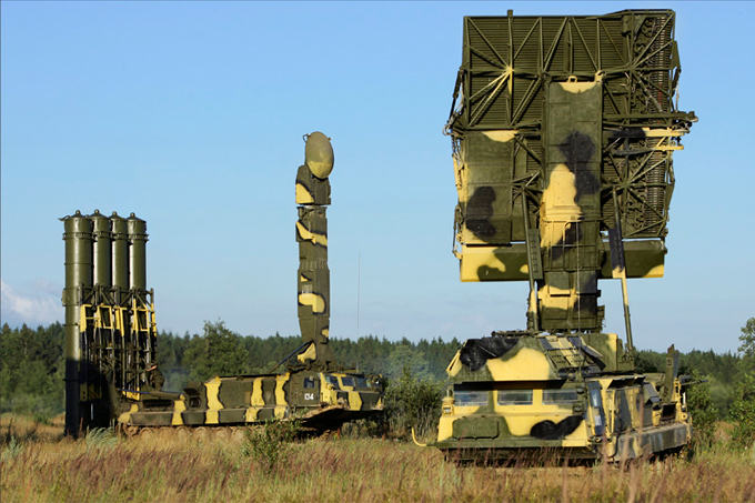 Russian anti-aircraft missile troops
