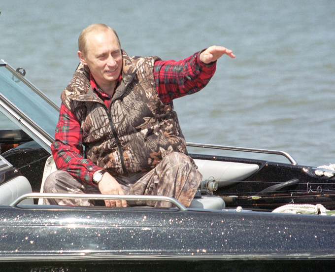 Rare and never-before-seen photos of Vladimir Putin