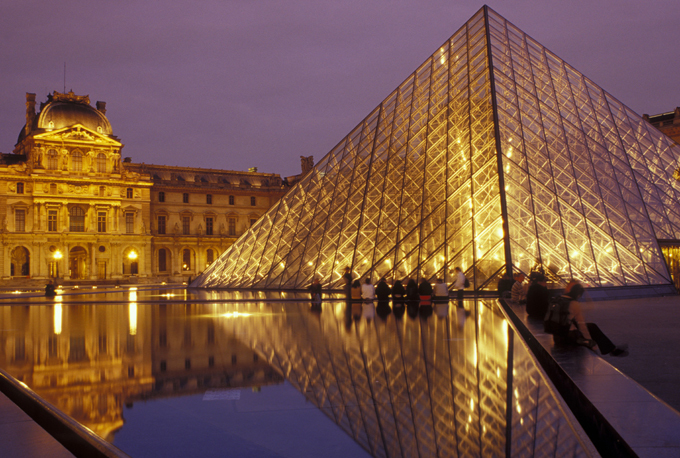 Modern architecture: Glass