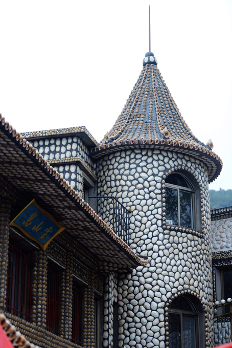 Дворец Посейдона, или Замок из ракушек