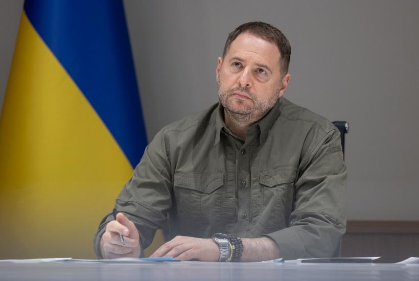 Ukraine’s Zelensky Dismisses Andriy Yermak Amid Shifting Power Dynamics in Kyiv