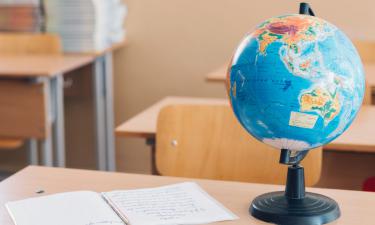 Azerbaijan Begins Phasing Out Russian-Language Schools Amid Rising Tensions with Russia