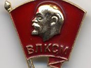 Many Russians still share warm memories of Communist organizations
