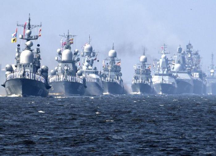 Russian warships take to the Black Sea