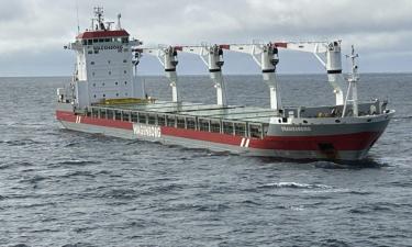 Brent at $100, Gold at $6,000? Energy Shock After Iran Blocks Strait of Hormuz