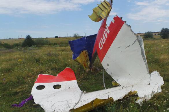 Malaysia deflects blame away from Russia for MH17 disaster
