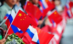 Russia and China conclude three agreements to topple US dollar