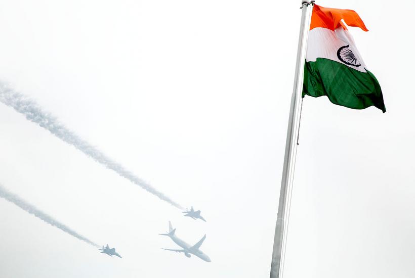 One P-8I aircraft flanked by two MiG-29 Ks at the 2015 Republic Day Parade in New Delhi