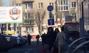 Naked woman on Karl Marx Square startles passers-by in Novosibirsk