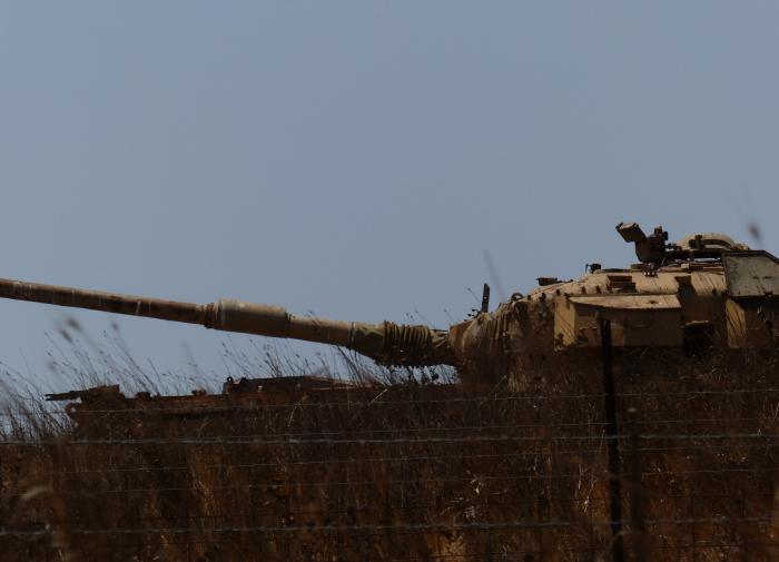 POV video shows Hamas fighter destroying Merkava tank from tunnel