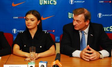 Alina Kabaeva Appears at Russian Rhythmic Gymnastics Championship in Moscow