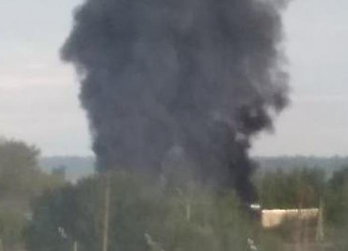 Grass fire causes massive explosions at military warehouse in Ryazan