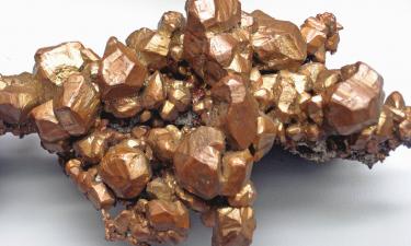 Copper Hits Historic High Amid Global Supply Concerns