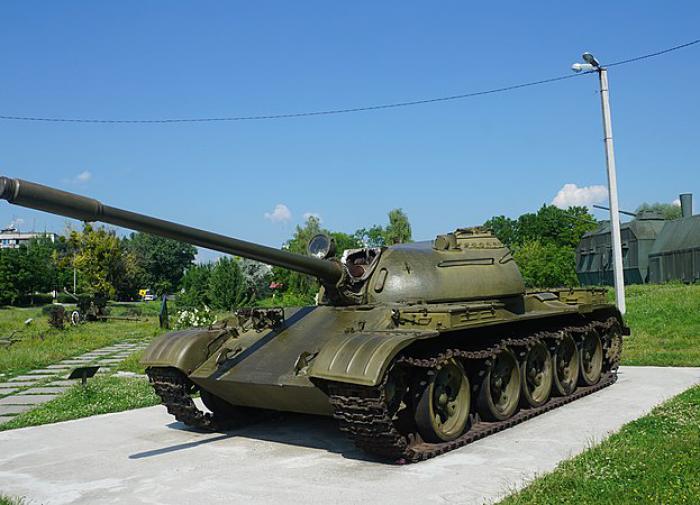 Newly modernised outdated Soviet tank T-62 raises eyebrows in the West