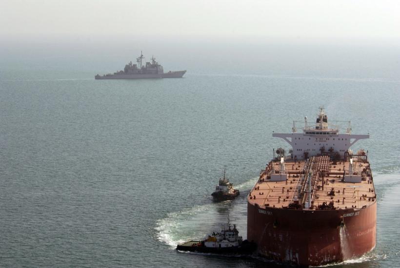 U.S. Forces Seize Sanctioned Iranian Tanker in Bold Caribbean Dawn Raid