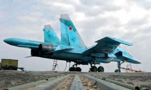 Two Su-34 fighters touch wings in midair and crash into the sea in Russia's Far East
