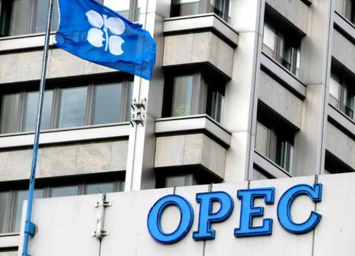 OPEC+ vs. US: Alliance to significantly cut oil production
