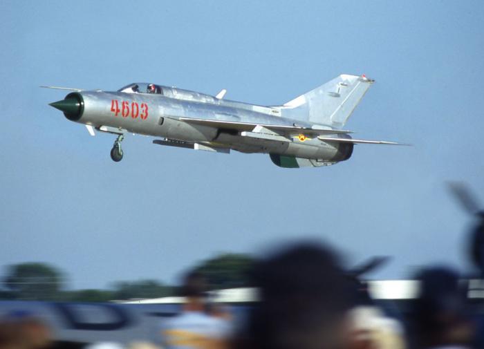Soviet defector pilot who highjacked MiG-25 to Japan dies in USA