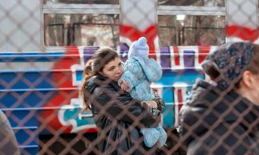 Kyiv Orders Mandatory Evacuation in Sviatohirsk as Front Line Moves Closer