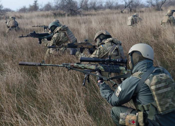 Ukraine builds up forces, deploys Western equipment new Kharkiv
